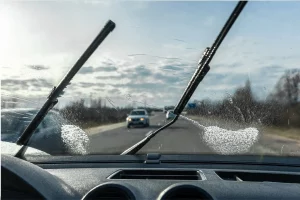 LES 6 MEILLEURS ESSUIE-GLACES AU CANADA